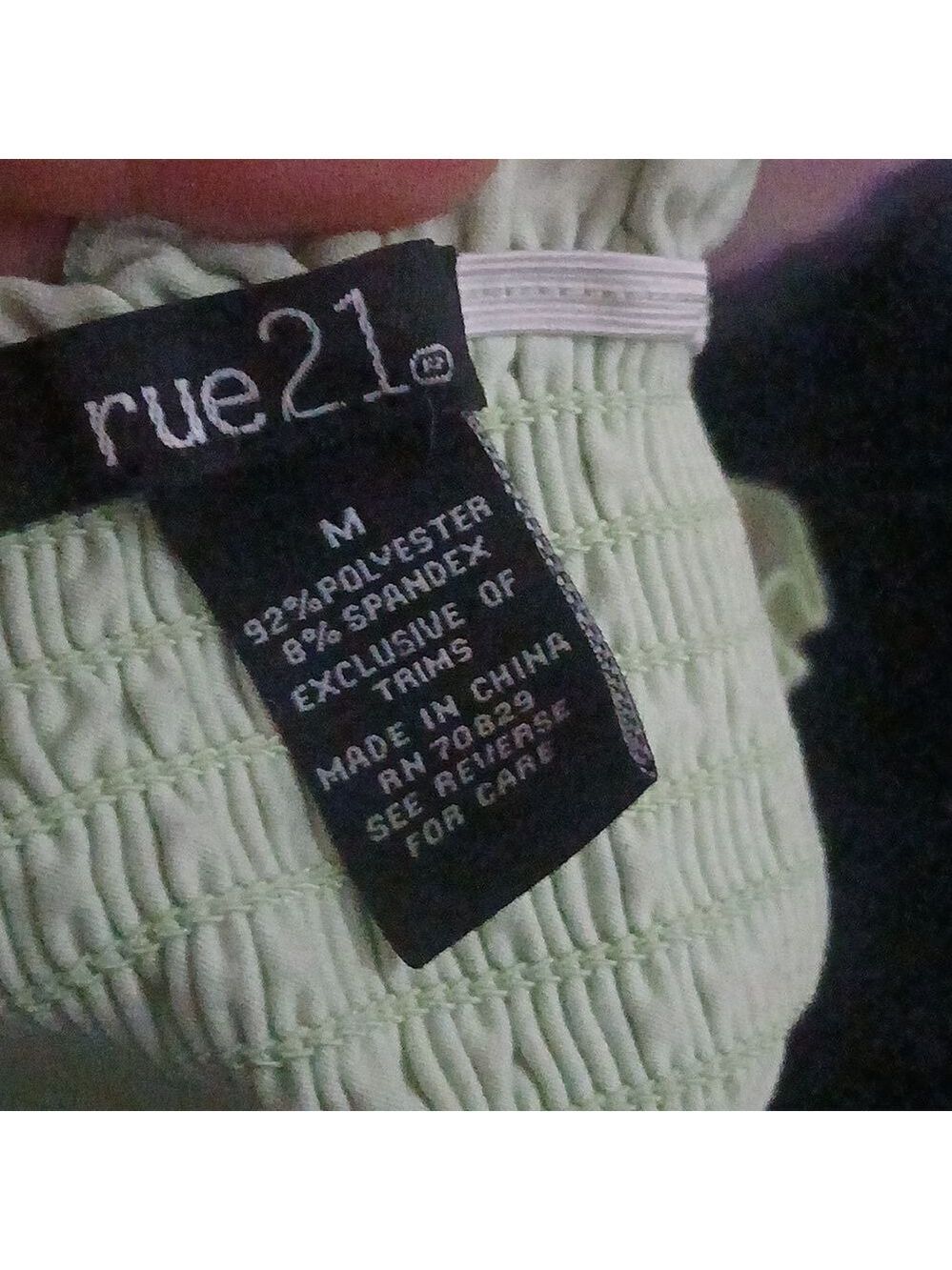 Rue21 Light Green Ruffled Crop Top - Medium - Picture 3 of 5